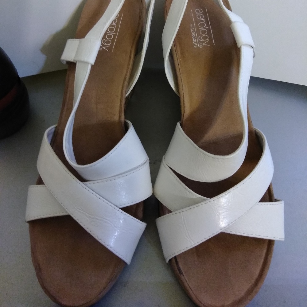 AEROSOLES IN WOMEN
